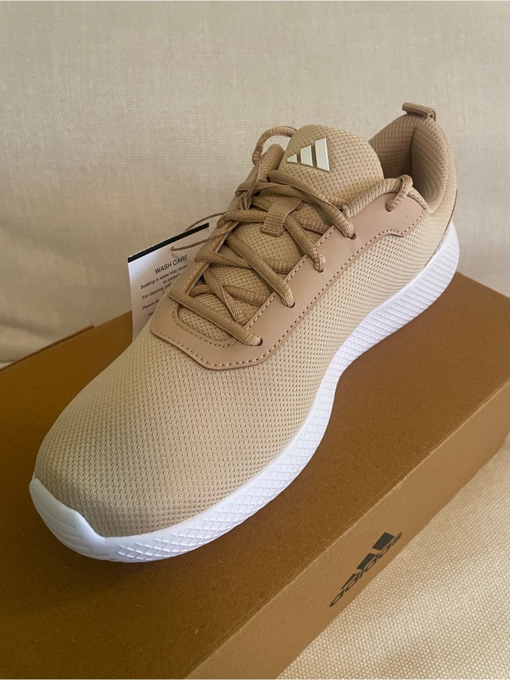 Adidas Men’s Impulse Syn 3.0 Running Shoes - New In Box Men’s Size 8.5 Tan/White
